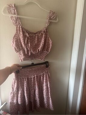 SHEIN Mauve Floral Smocked Crop Top and Tiered Skirt Set